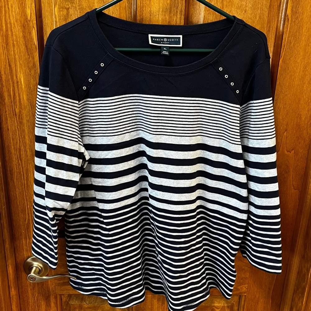 Women’s Karen Scott Sport Blouse XL Blue